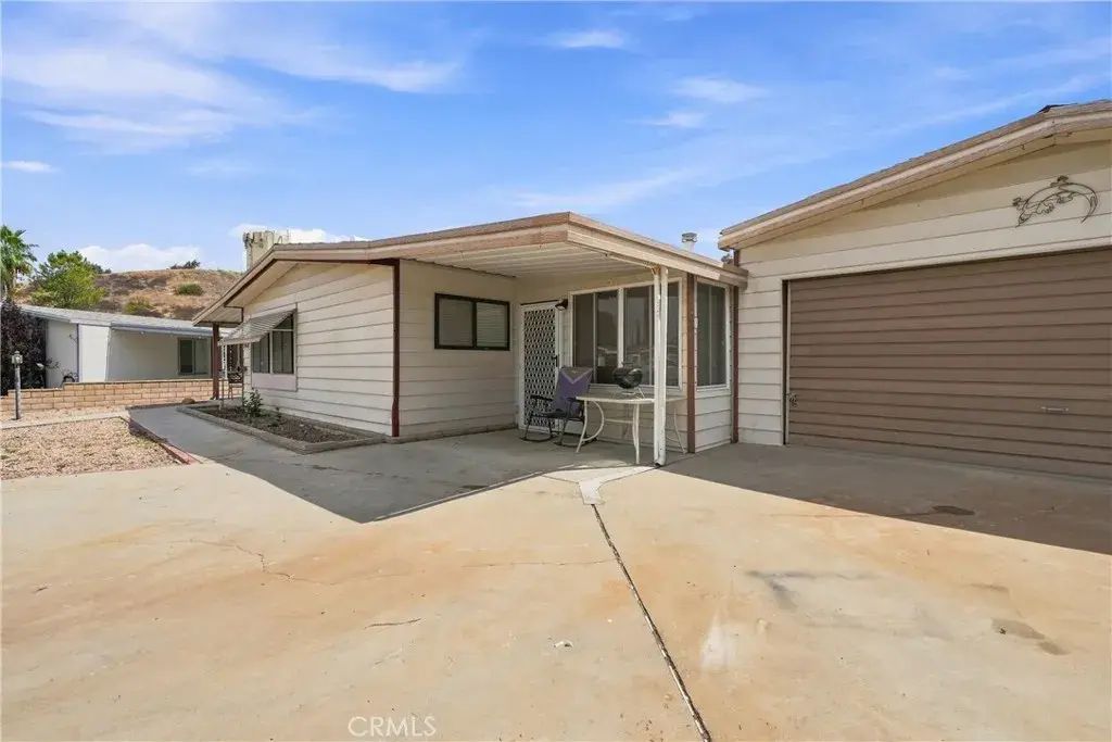 9410 Dale Mesa, Calimesa