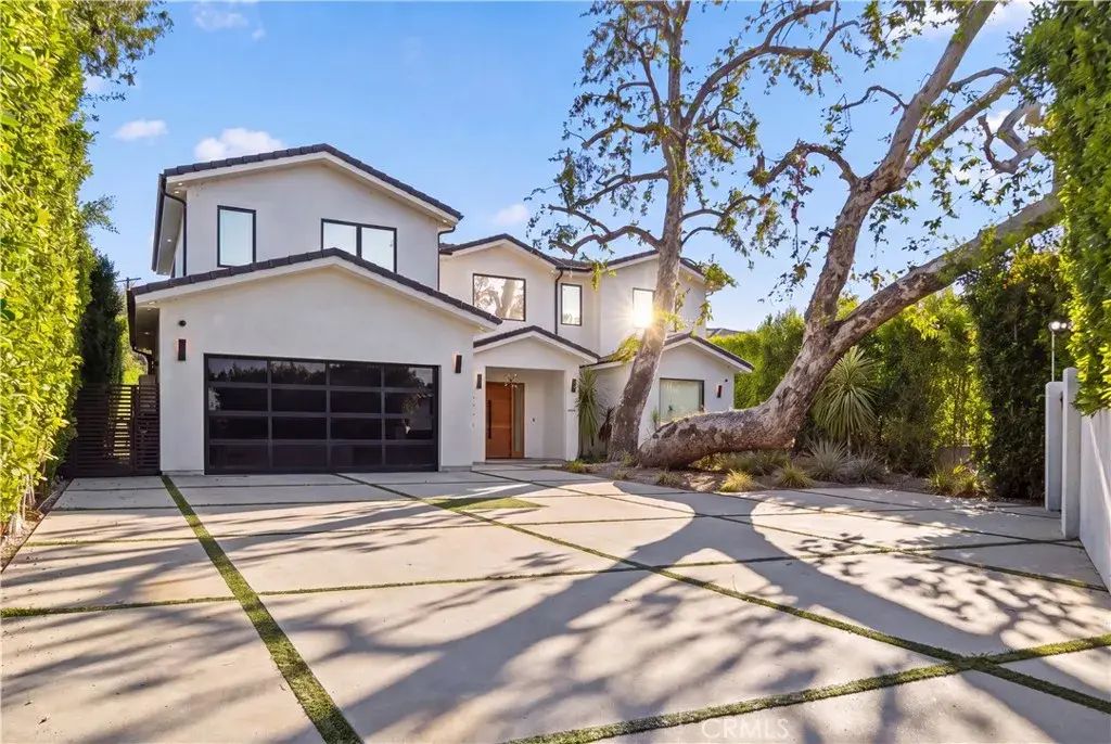 23262 Gonzales Drive, Woodland Hills