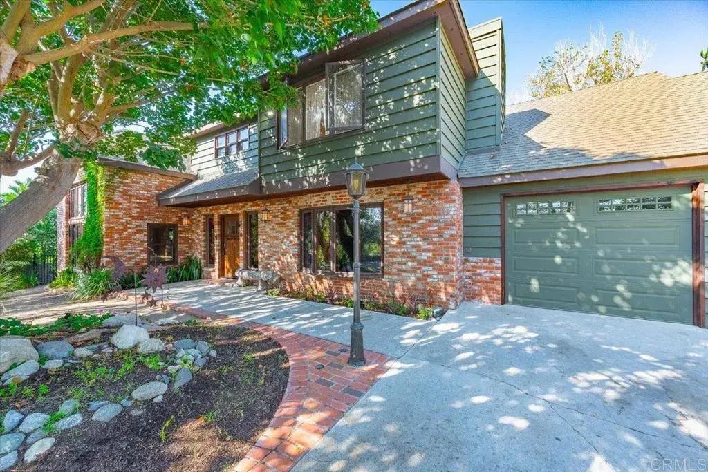 3336 Old Post Road, Fallbrook