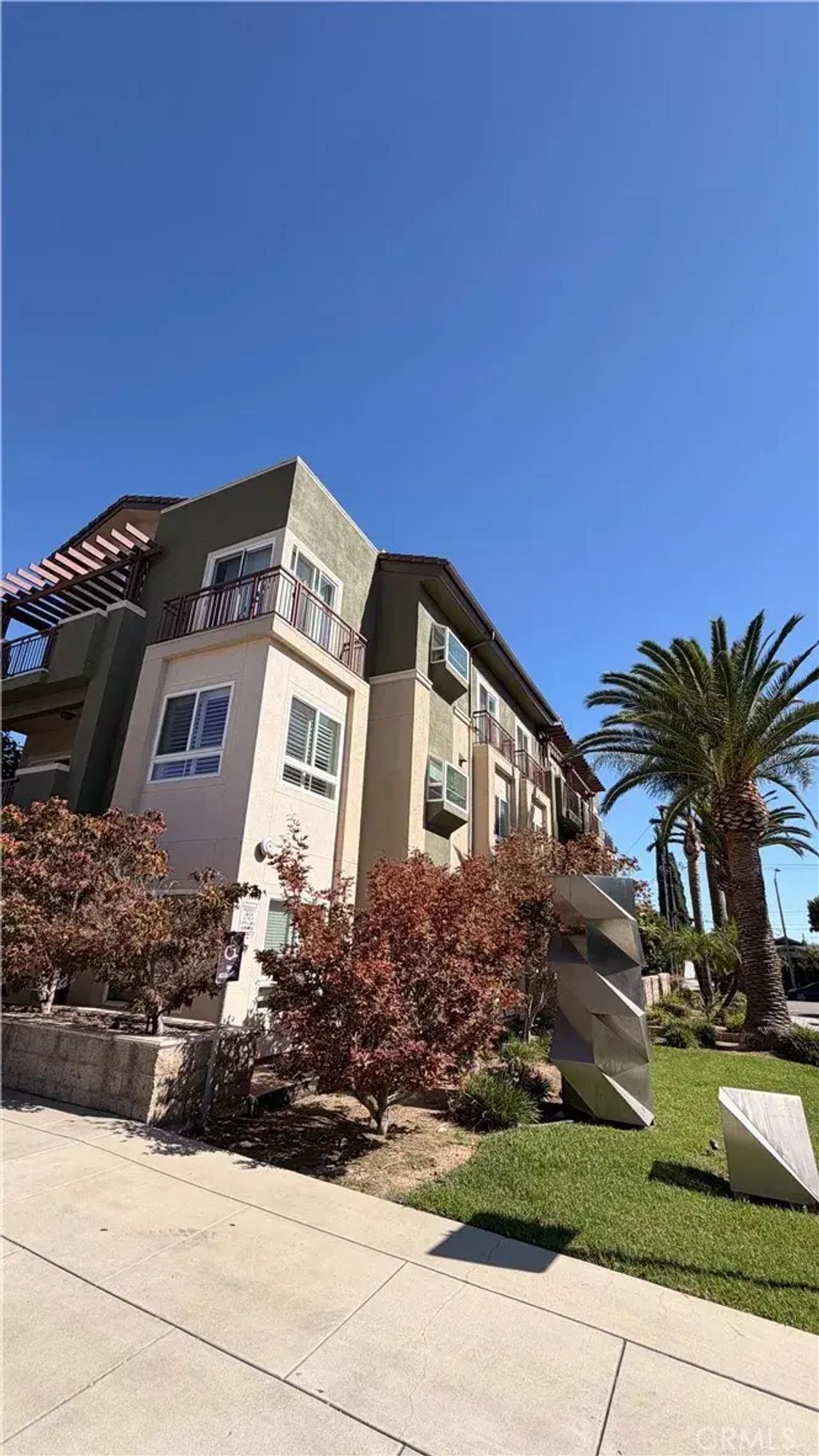 228 S Olive, Alhambra