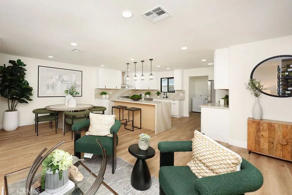 209 N Dahlia Drive, Anaheim