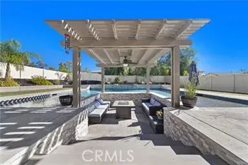23407 Crystal Way, Wildomar