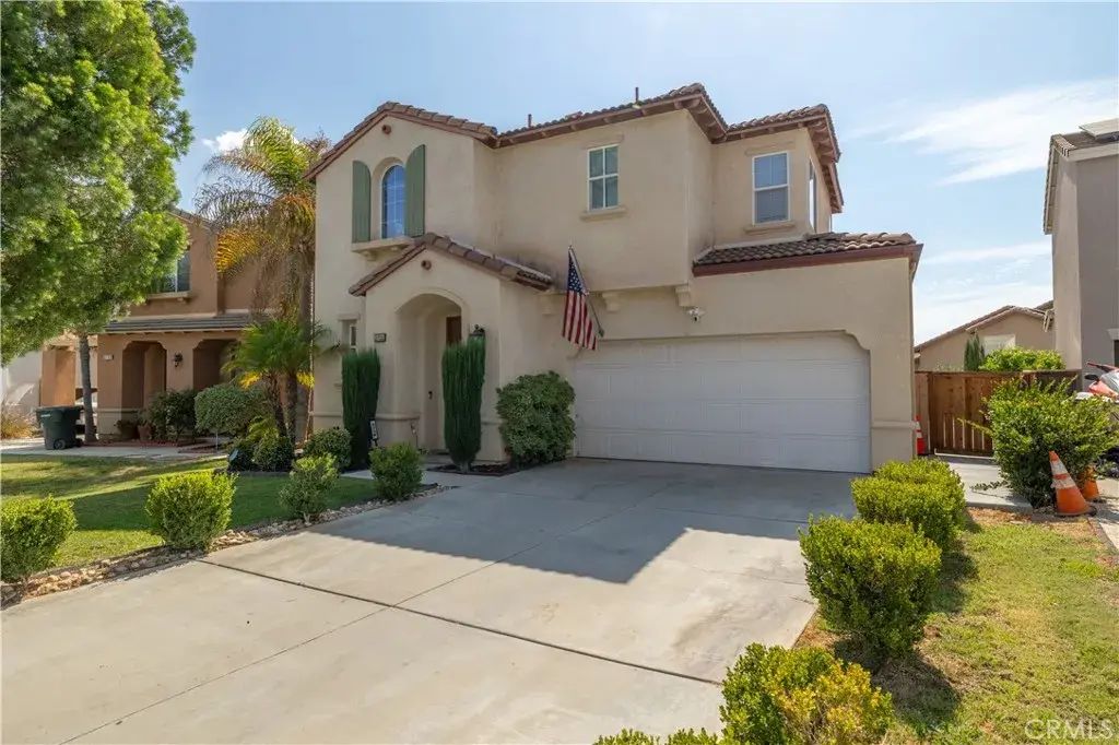 3738 Almansa Way, Perris