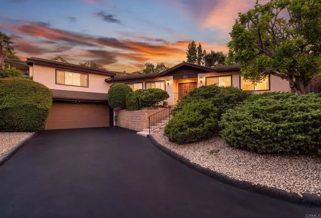 8764 Glenira Avenue, La Mesa