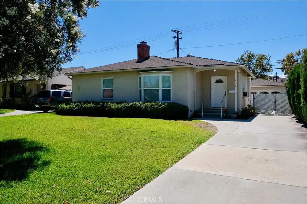 1632 Meserve, Pomona