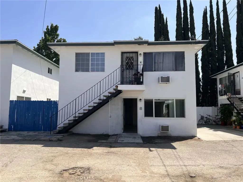 516 Diamond D, Monrovia