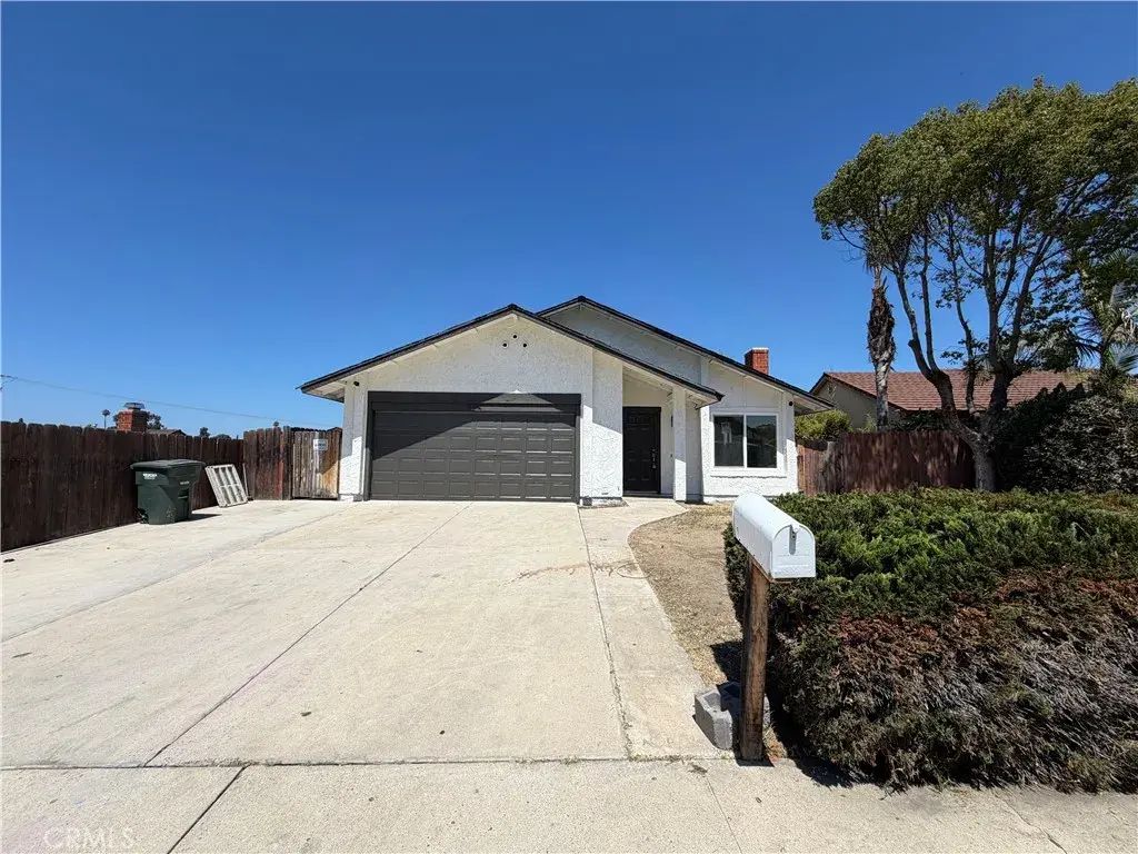 8214 Cacus Street, Spring Valley