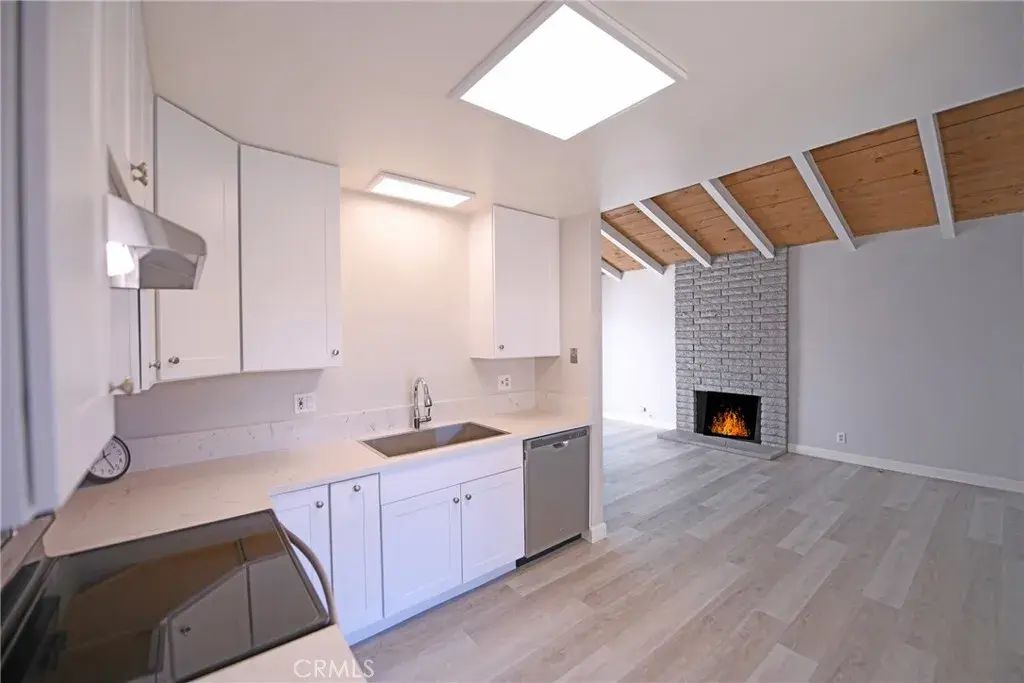 2264 Pamela A, Costa Mesa