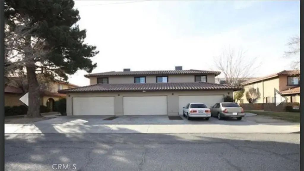 1800 W Avenue J15 4, Lancaster