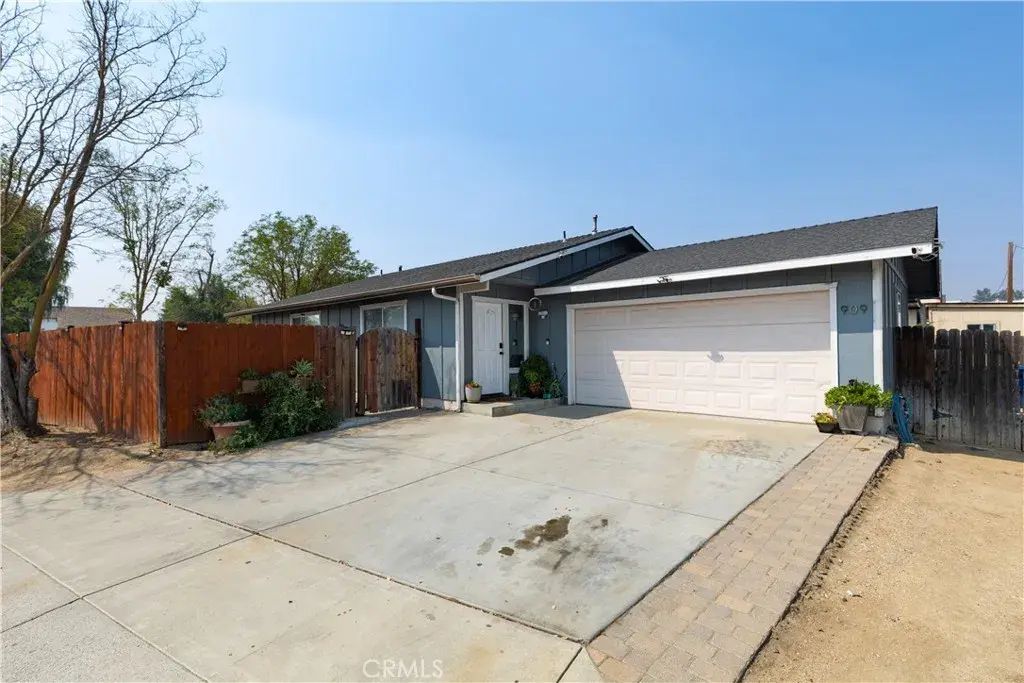 909 Mission, San Miguel