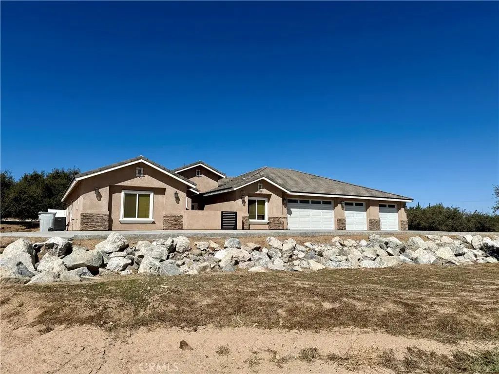 5826 Casita, Oak Hills