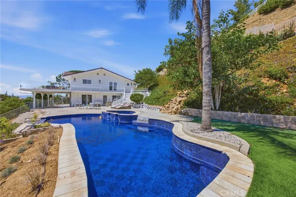 150 Saddlebow Road, Bell Canyon