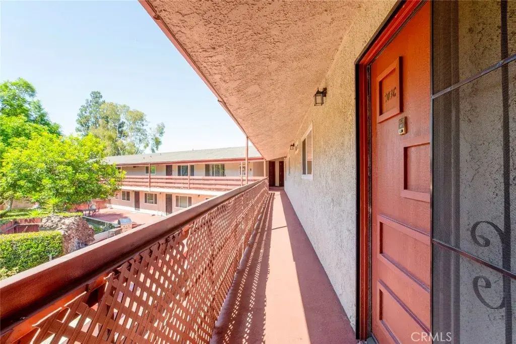 1523 E Windsor 203c, Glendale