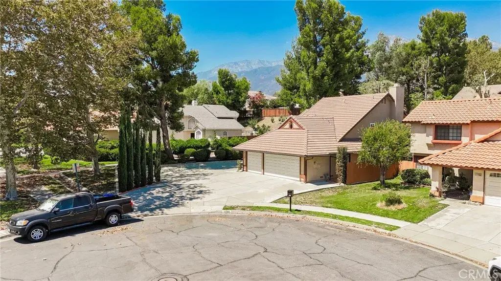 11718 White Mountain Court, Rancho Cucamonga