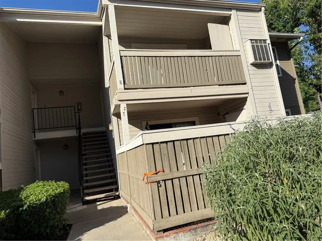 1309 W Mission Boulevard 8, Ontario
