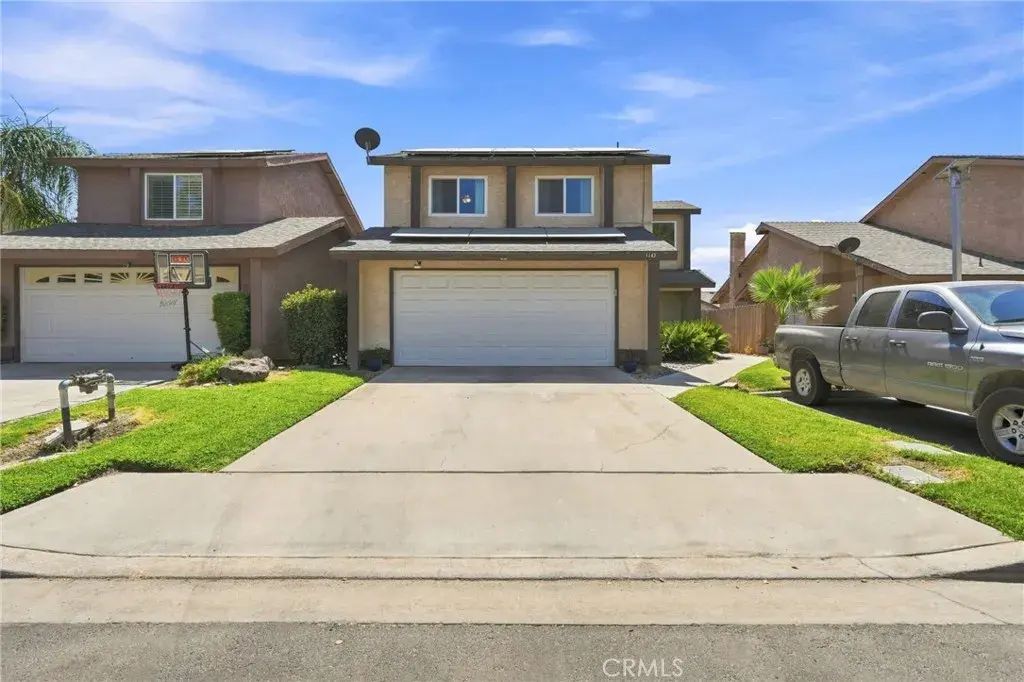 1143 E Ferguson, Visalia