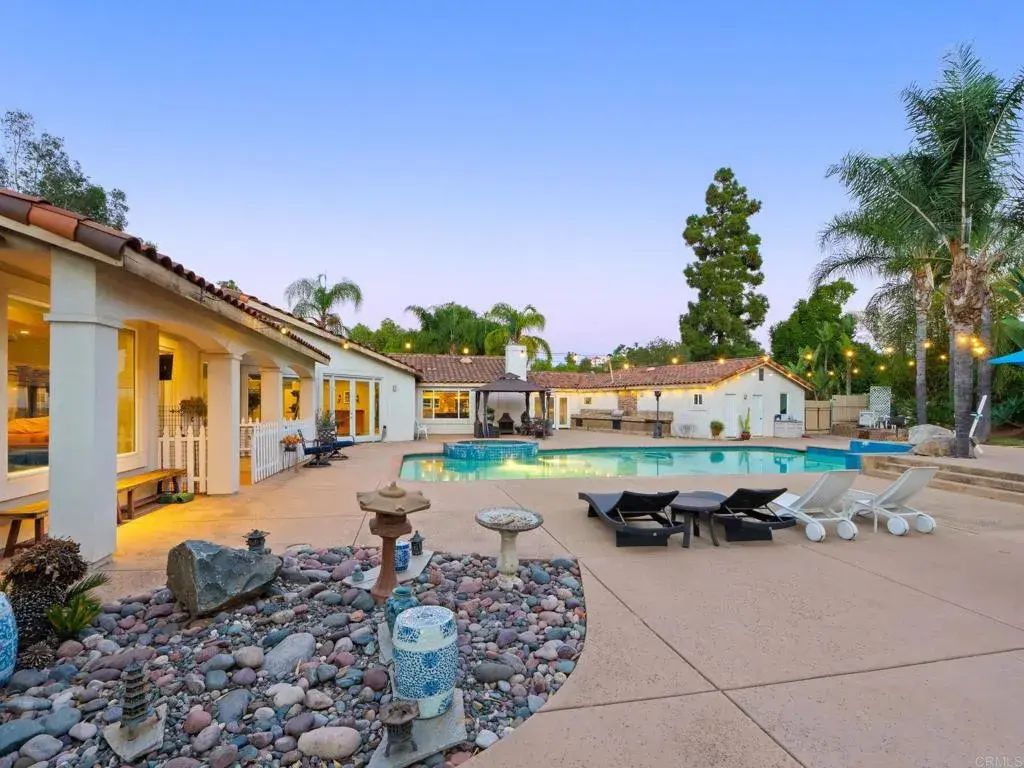886 Singing Trails Drive, El Cajon