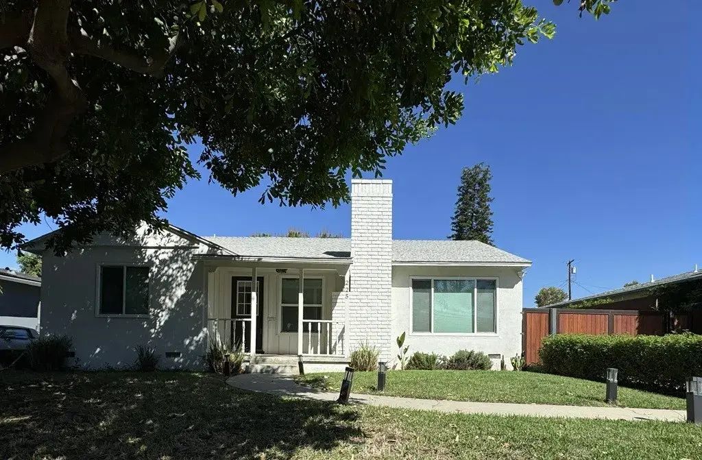 225 Andre Street, Monrovia