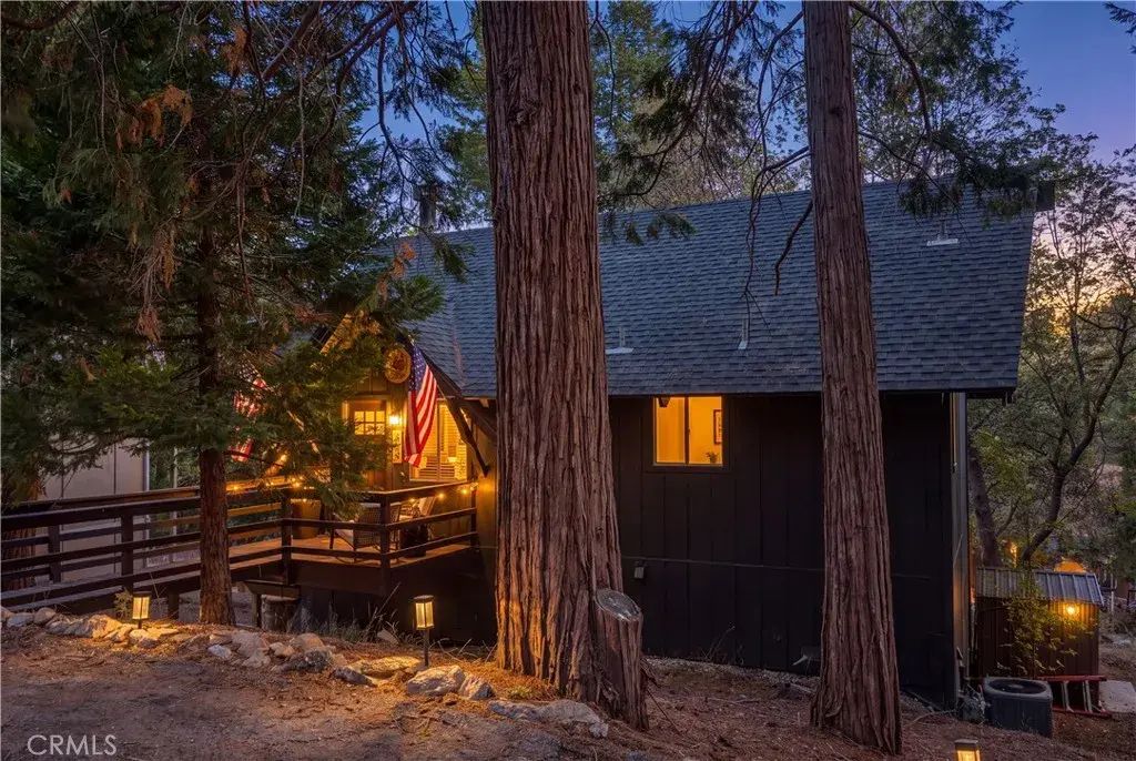 554 Pioneer Road, Lake Arrowhead