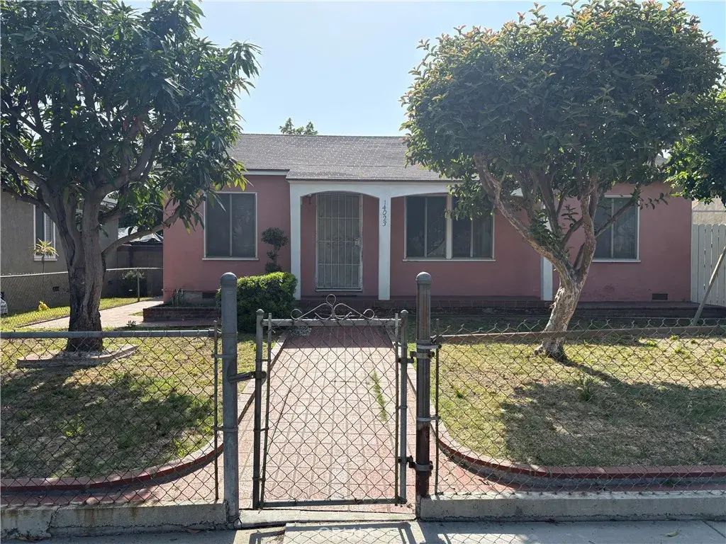 14023 Studebaker Rd, Norwalk