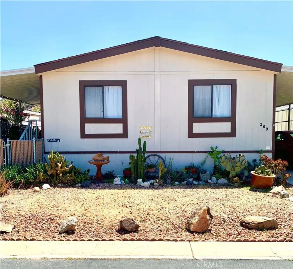 44725 State Highway 74 209, Hemet