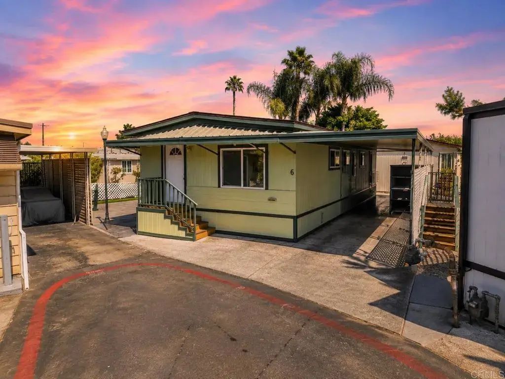 6 Biltmore Ave, Escondido