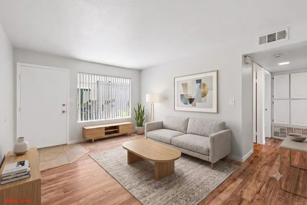 465 E Bradley Avenue 3, El Cajon
