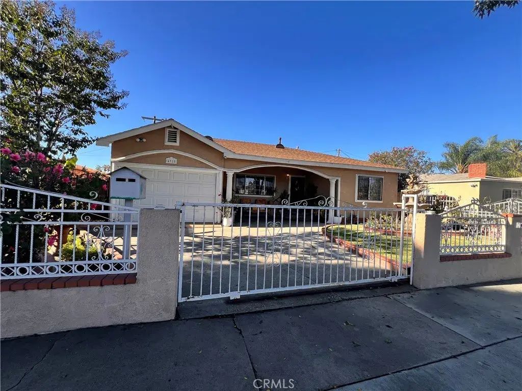 4815 Olanda, Lynwood