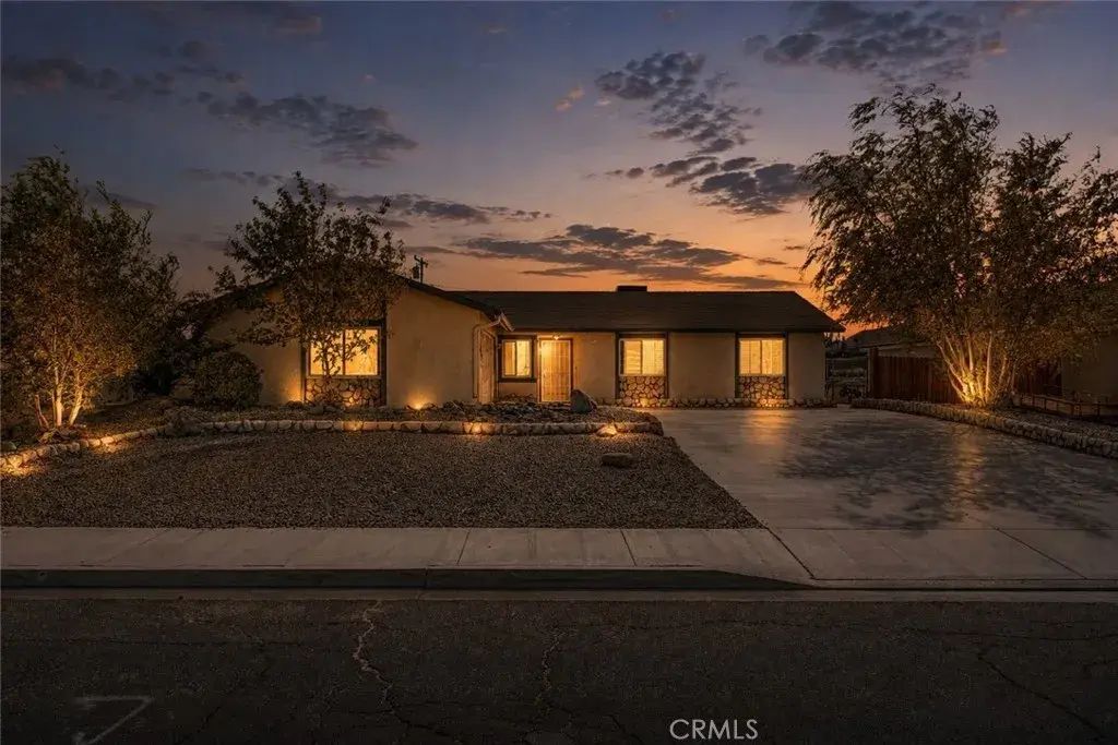 16147 Green Hill Drive, Victorville