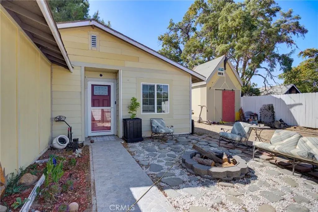 611 Poquita Lane, San Miguel