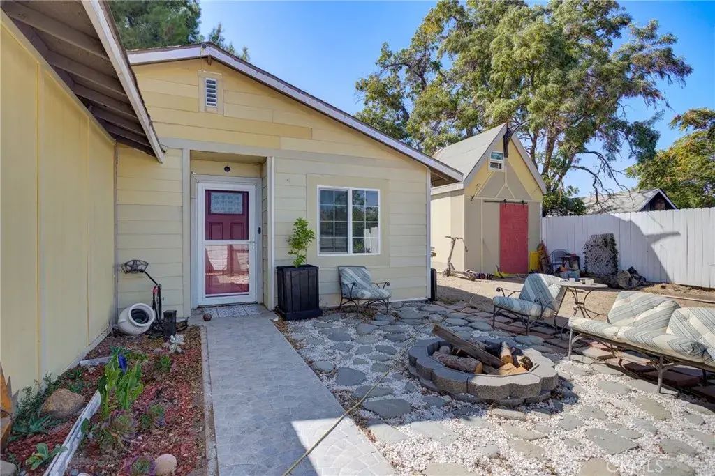 611 Poquita Lane, San Miguel