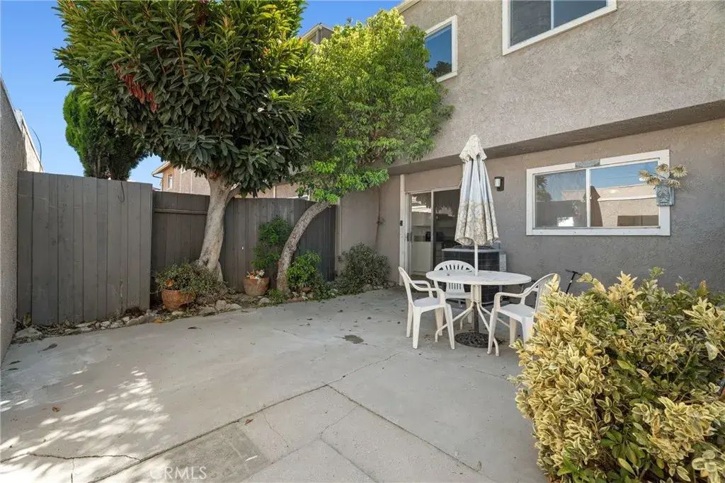 26853 Avenida Terraza, Saugus
