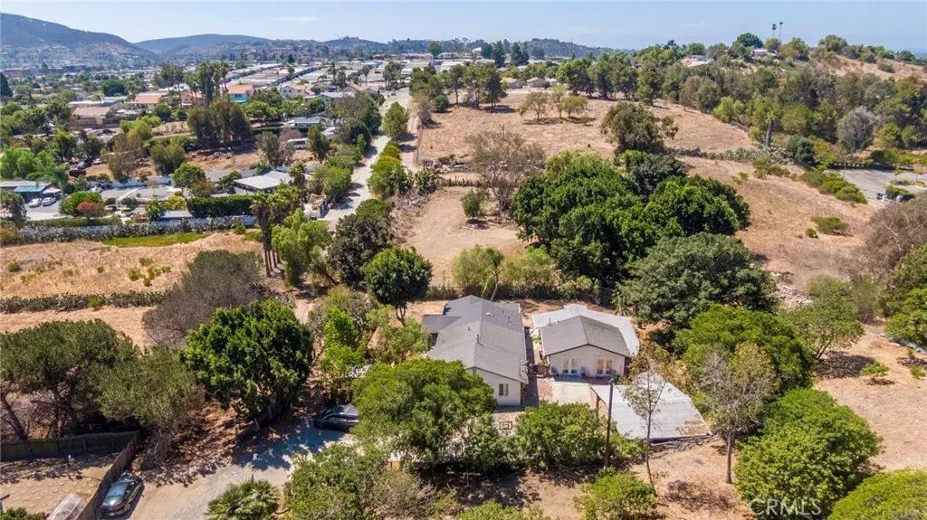 3503 La Mirada, San Marcos