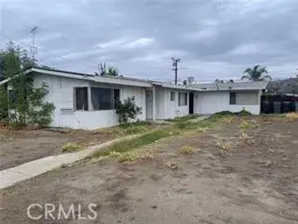 41540 Marine Dr., Hemet