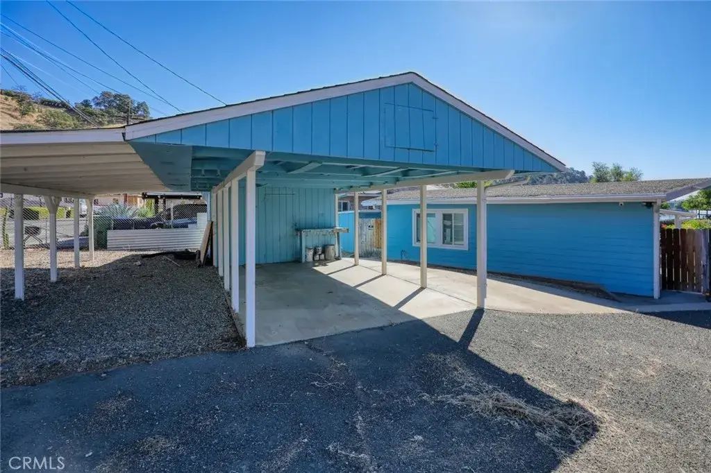 12953 Lakeshore, Clearlake