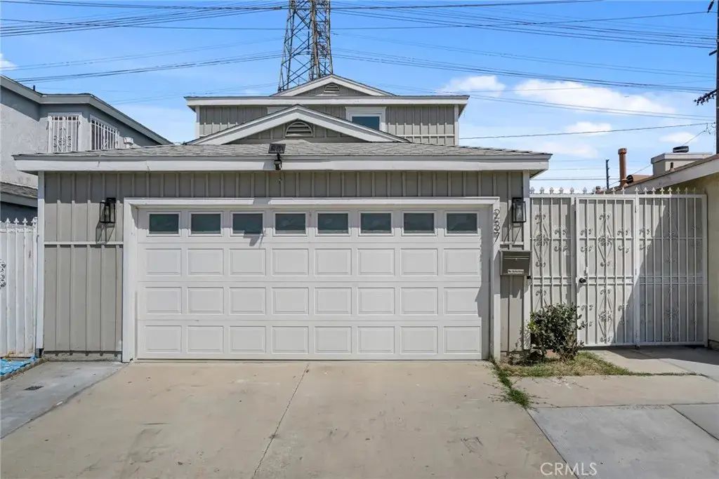 237 Orleans, Long Beach