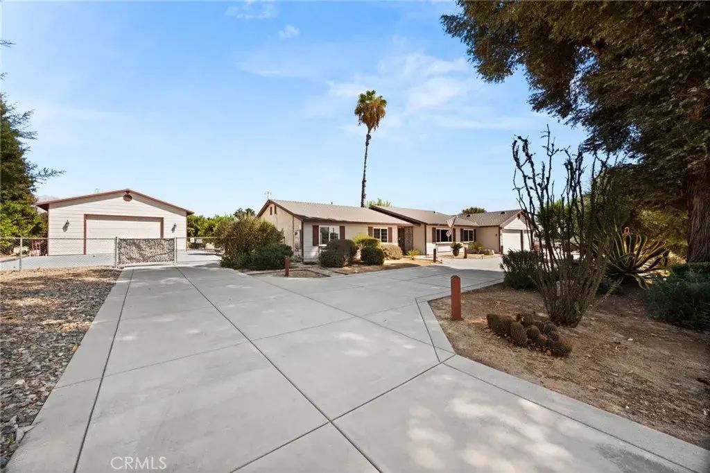 12283 Thomas Lane, Yucaipa