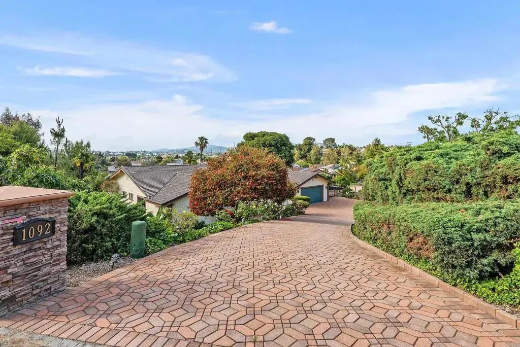 1092 Serena Way, San Marcos