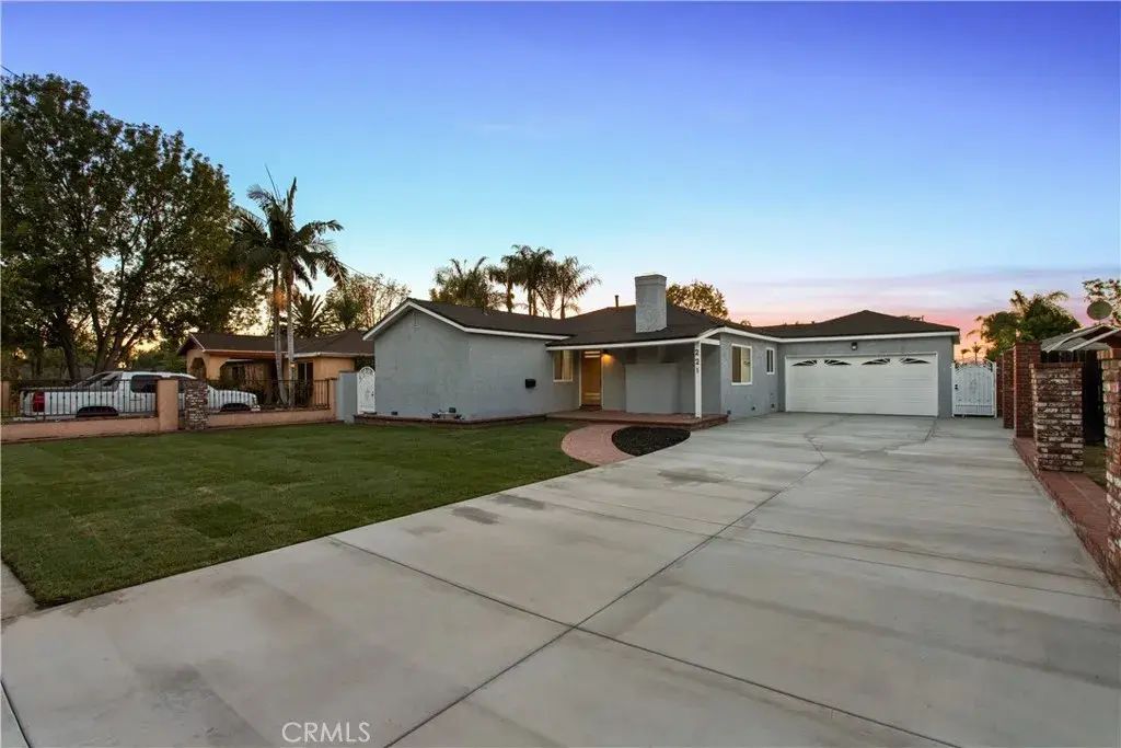 221 N Sunkist, West Covina