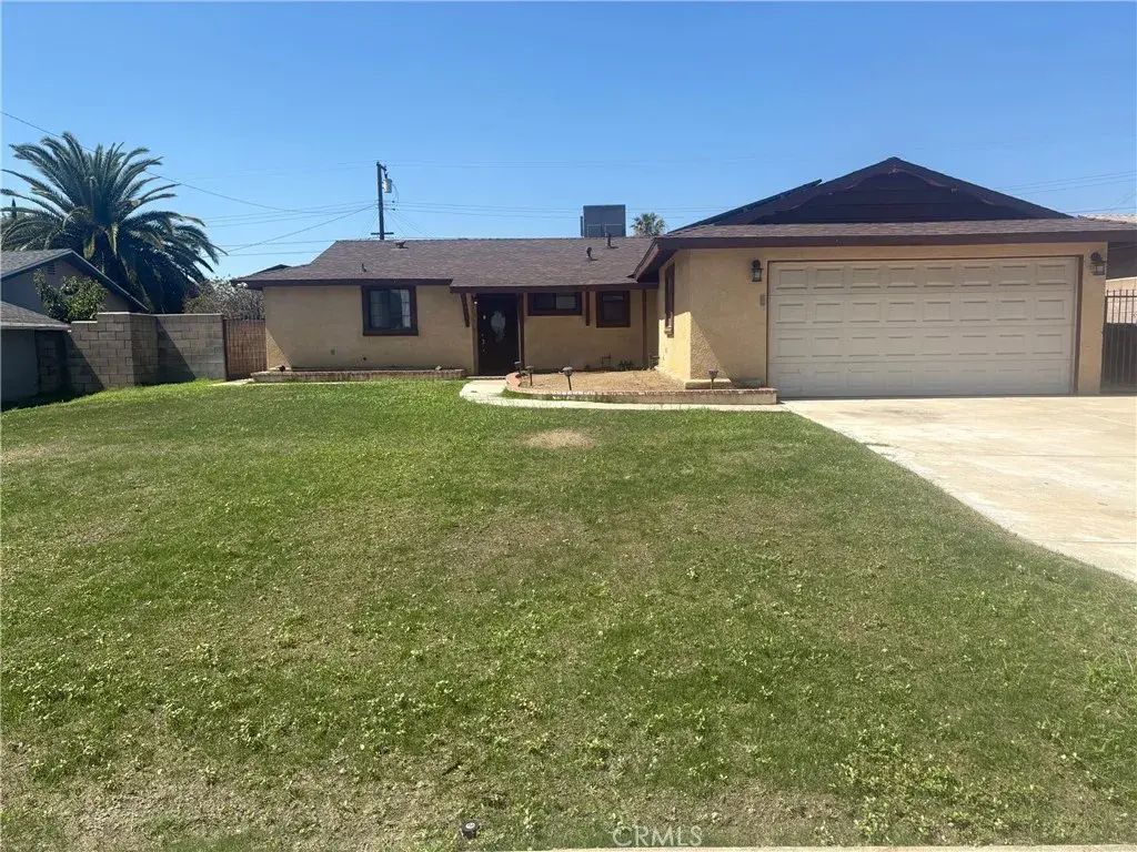 7936 Dumond, Fontana