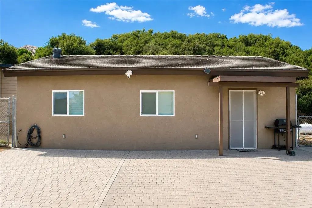 18414 Texas Canyon, Saugus