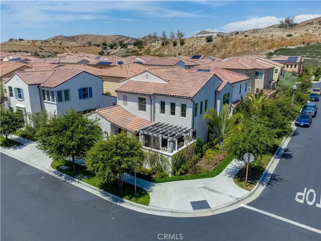 137 Falcon Ridge, Irvine