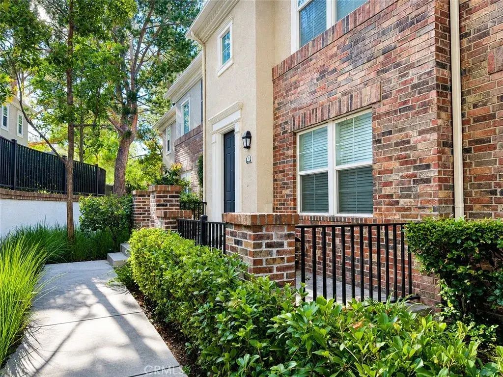 4 Bloomington, Ladera Ranch