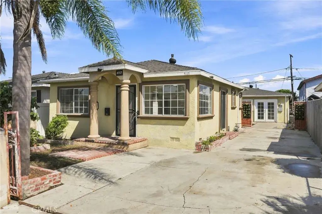 4119 W 162nd Street, Lawndale