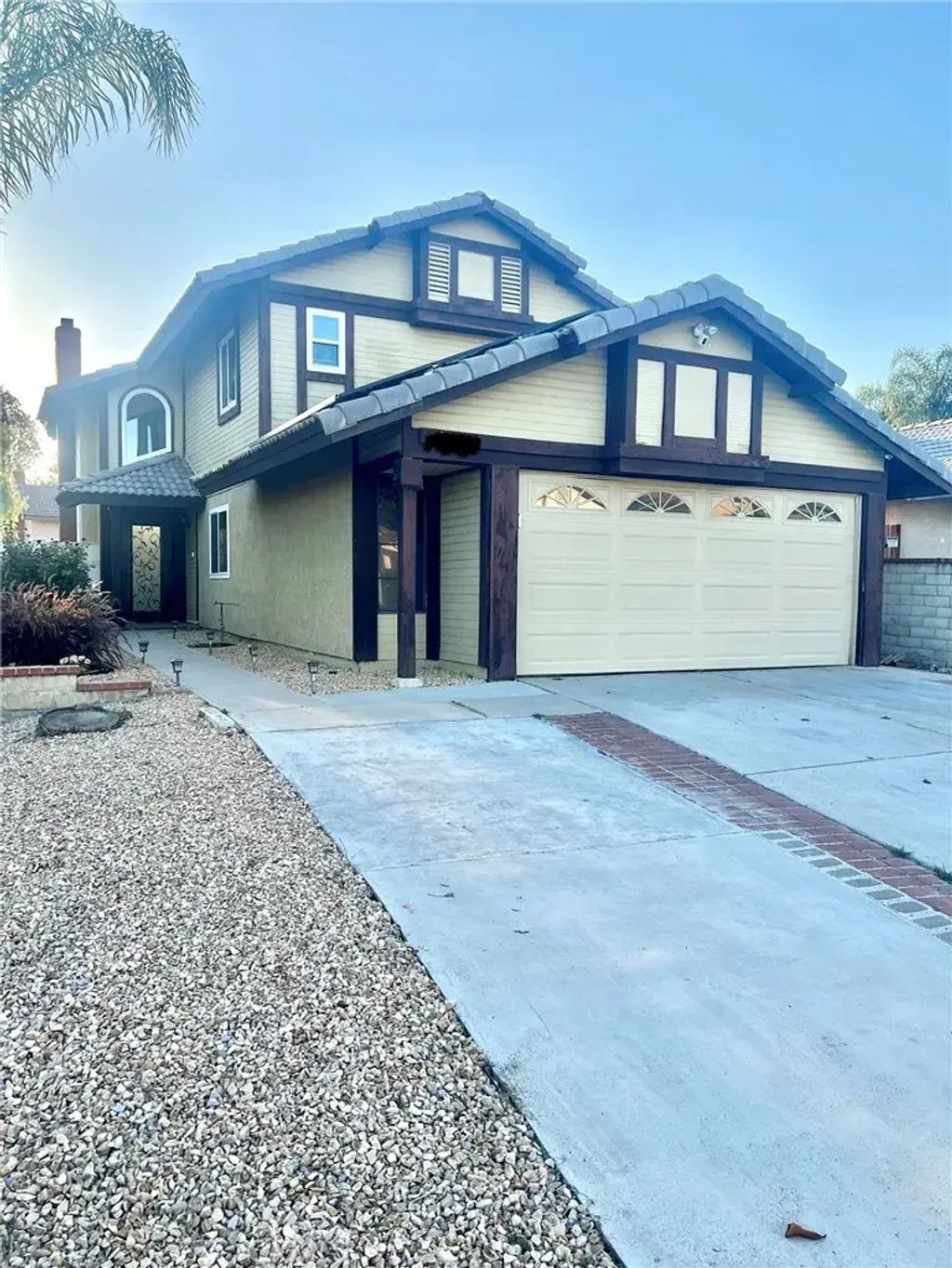 23713 Mark Twain, Moreno Valley