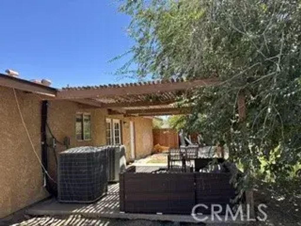 40915 161st East, Lancaster