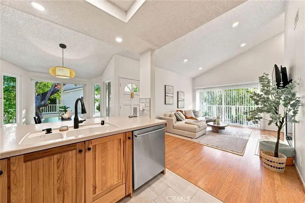 22224 S Vermont Avenue 202c, Torrance