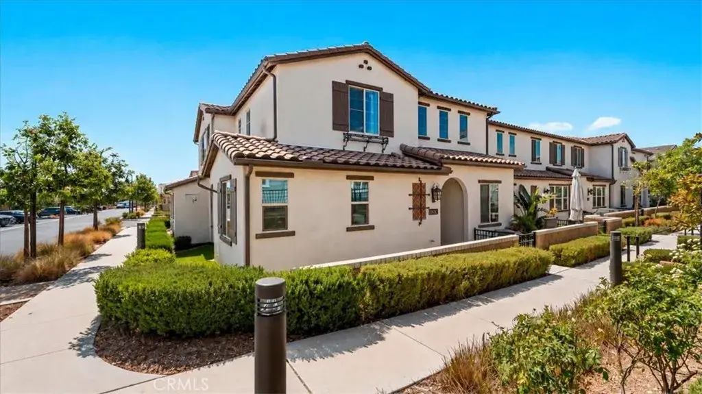 5604 Altamura Way 1, Fontana