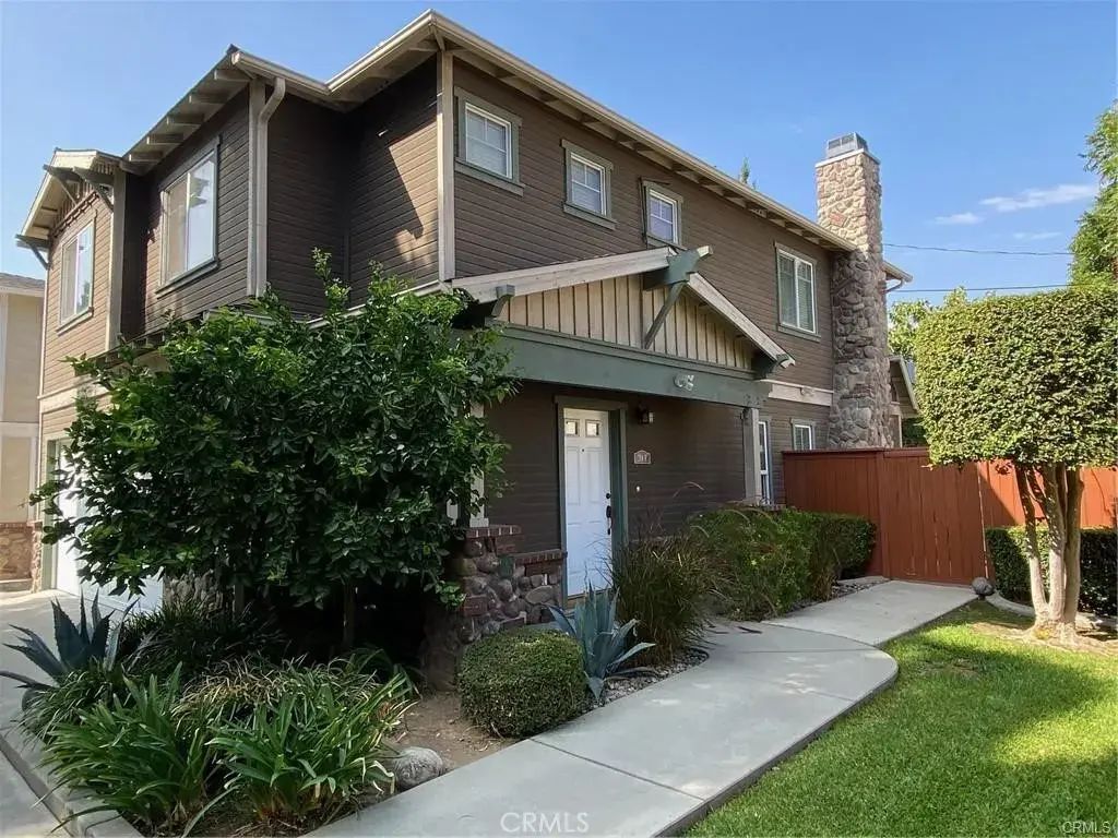 214 Violet Avenue F, Monrovia