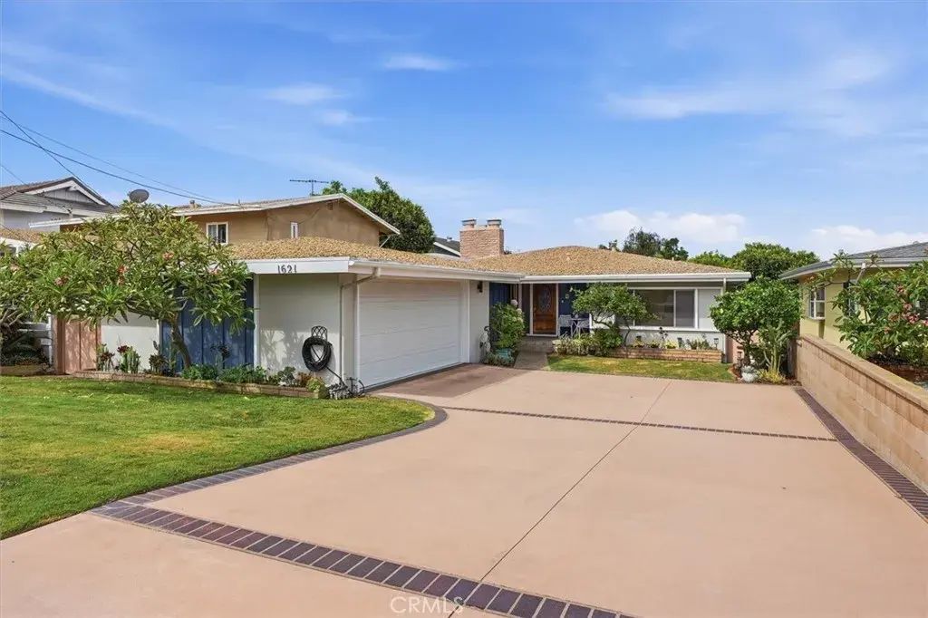 1621 Flower Avenue, Torrance